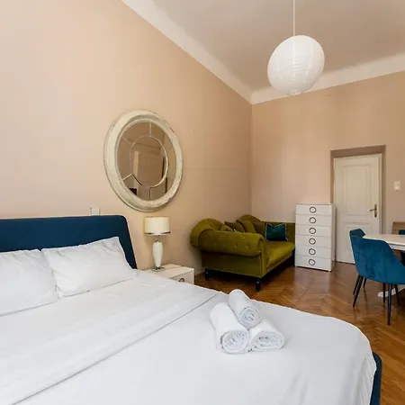 Apartment Miodowa Heart Of Cracow *