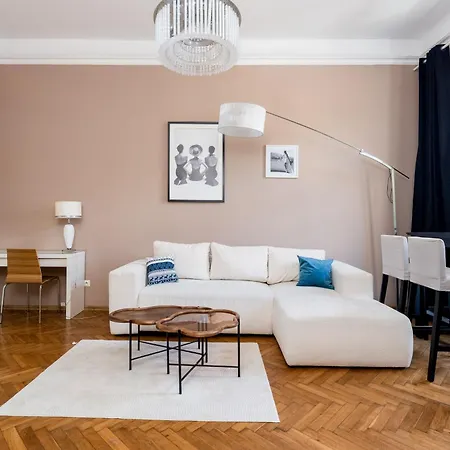 Miodowa Heart Of Cracow Apartment *